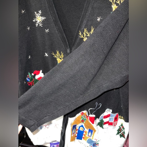 Victoria Jones Santa Sleigh Christmas Black V-Neck Cardigan Sweater Women's 2X - Picture 4 of 9